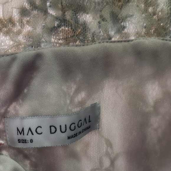 Mac Duggal BELL SLEEVE FLORAL EMBELLISHED GOWN **NOT SAMPLE - Picture 6 of 11